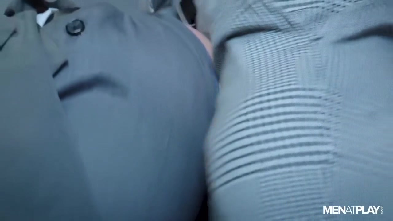 Pant Splitting Allen King, Luciano
