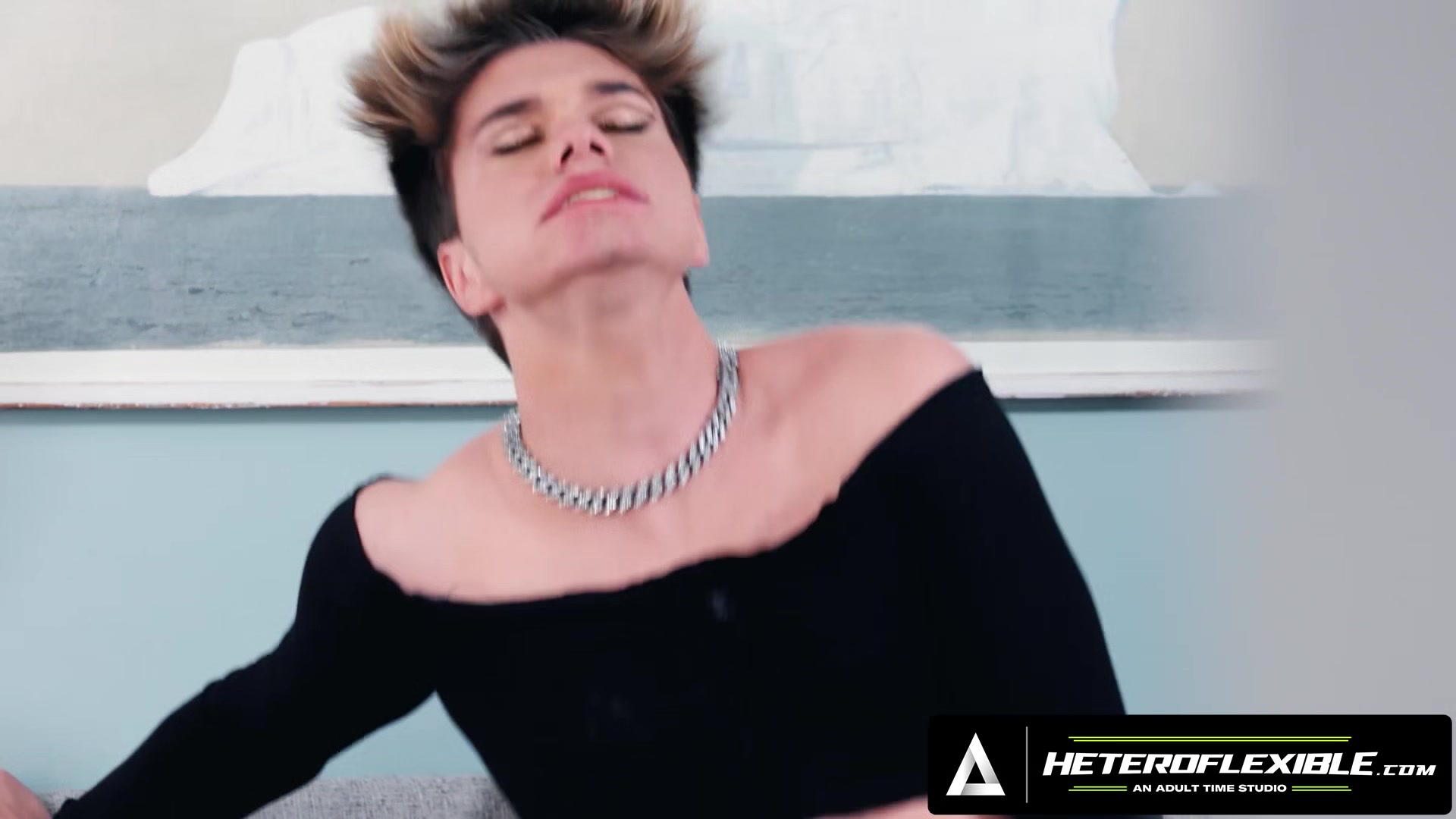 HETEROFLEXIBLE - Hung Hunk Manuel Skye DOMINATES Misbehaving Femboy's Bubble Butt