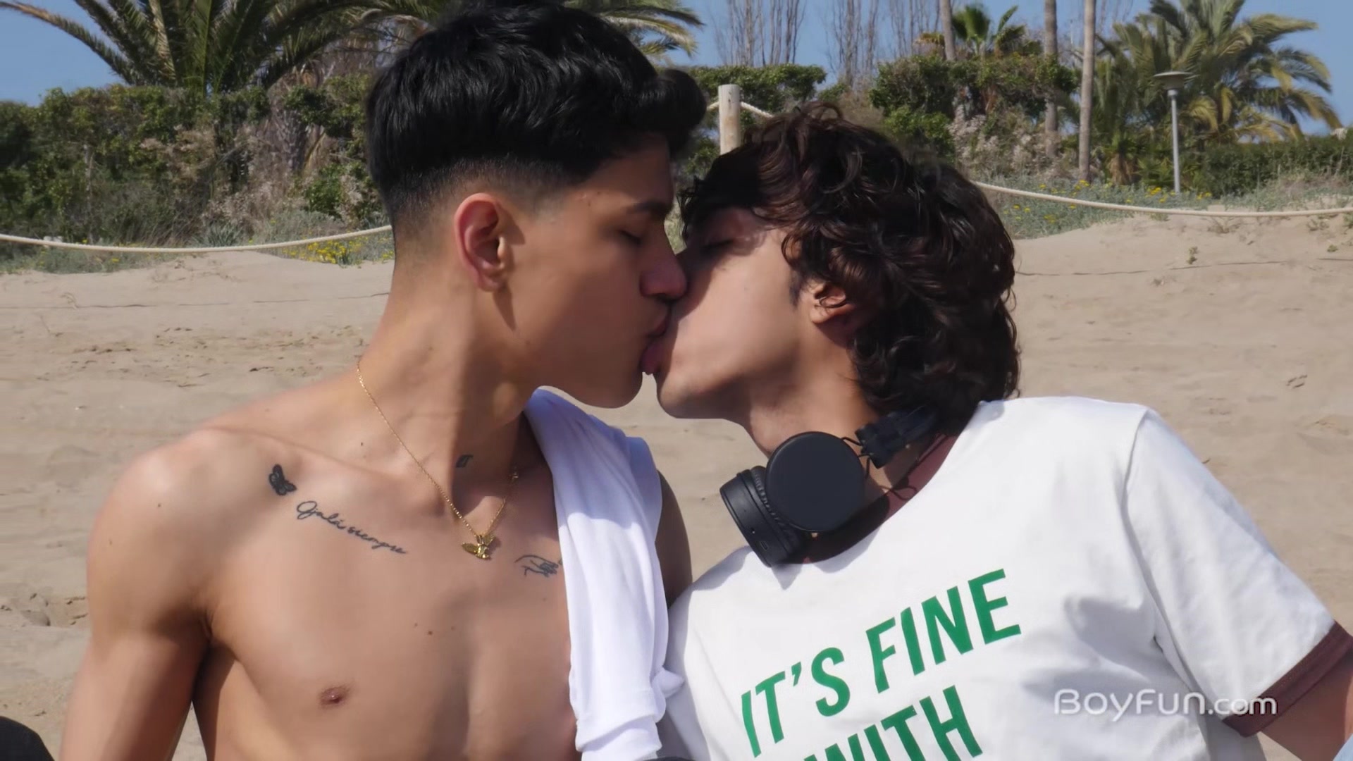 Coastal Cruising Twink Fuck - BoyFun