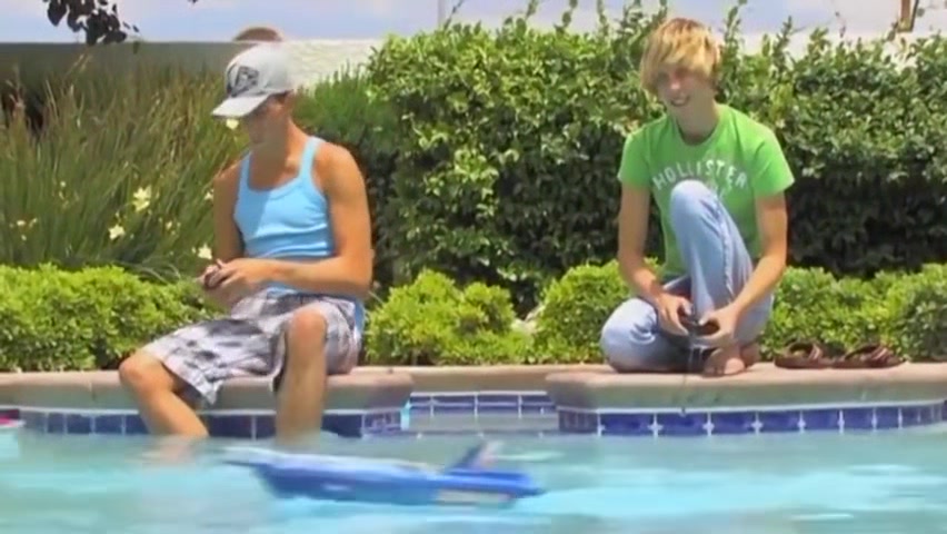 Lad Candies Playdates