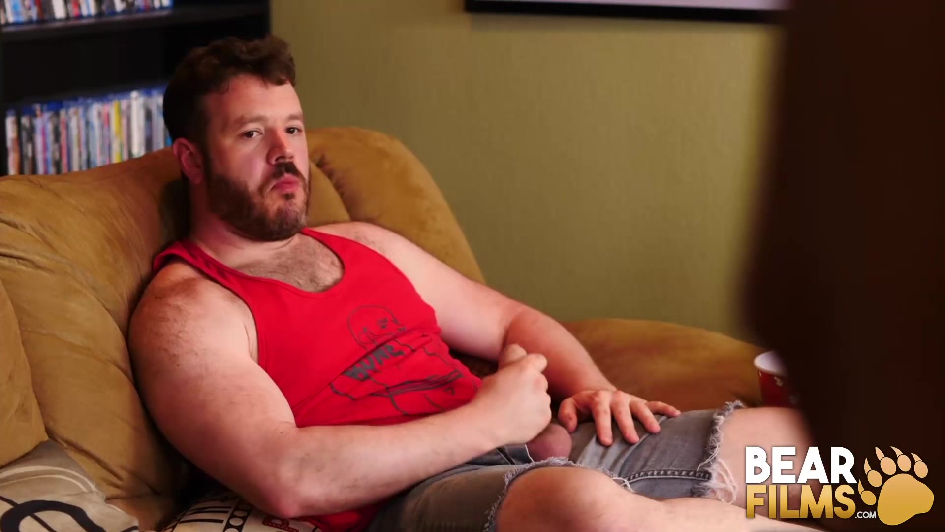 BEARFILMS Jon Thomas Joins With Atlas Grant In 3some Bareback