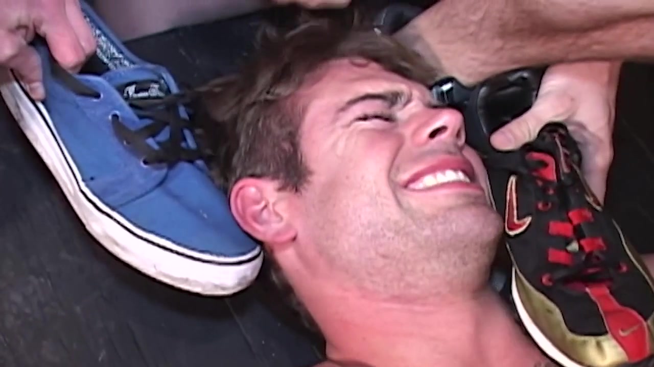 Dirty Guys Lovers Scene-4_Dirty Orgy Fucking And Sucking With A Sneaker Fetish