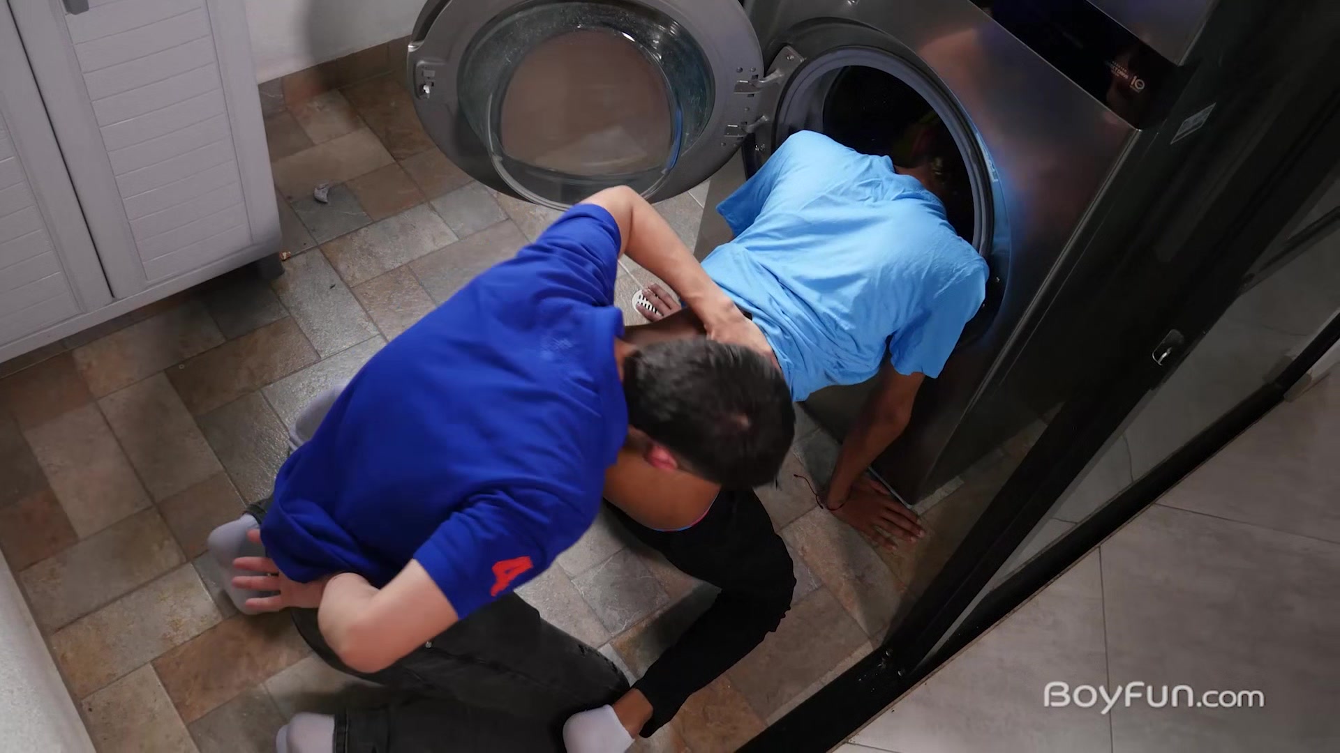 Max Hard Deep In That Twink Ass - BoyFun