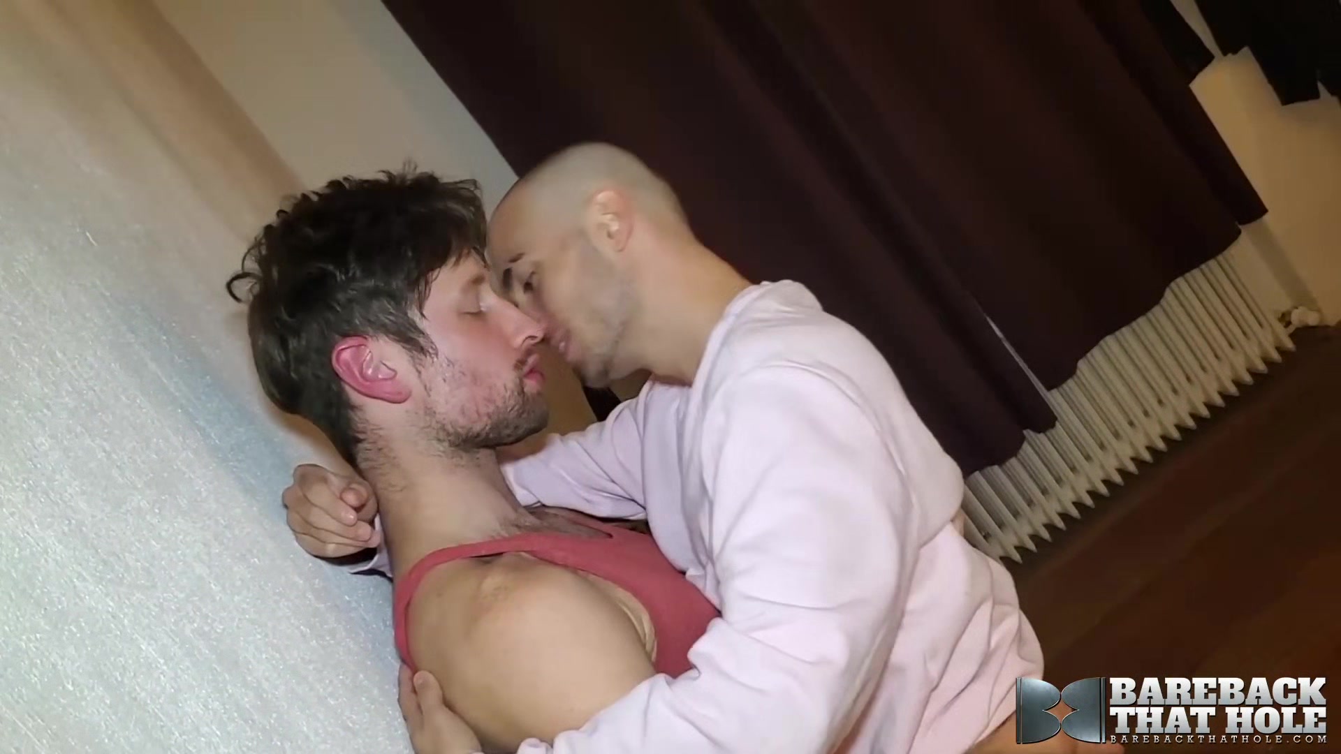 BAREBACKTHATHOLE David Luka Barebacked By Hung Drew Dixon