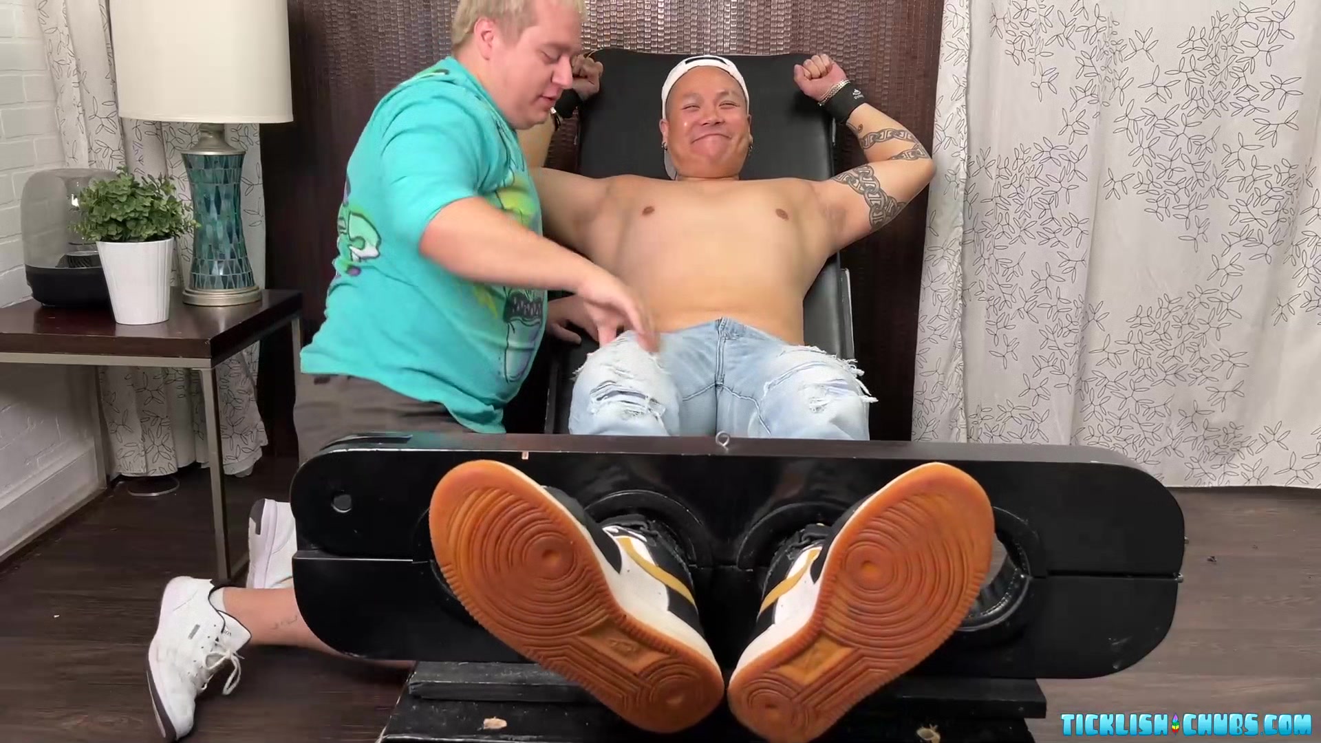 Milus Slinger Laughs Hard During His Time On The Tickled Chair