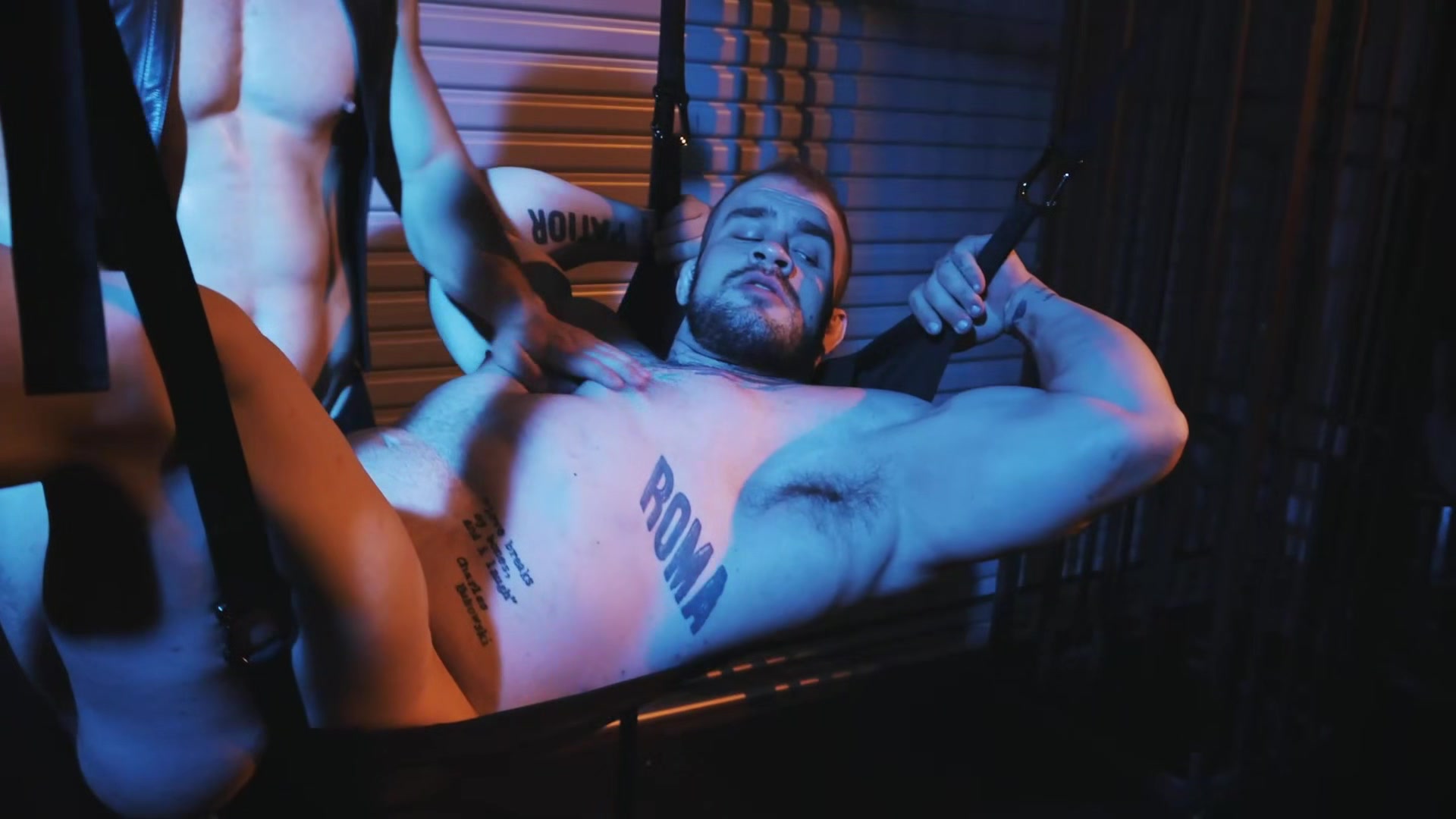 Dominant Devin Franco gives savouring handjob