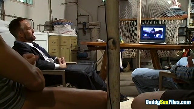 Bunch Of Big Dicks JaCking Off For Fun And Pleasure