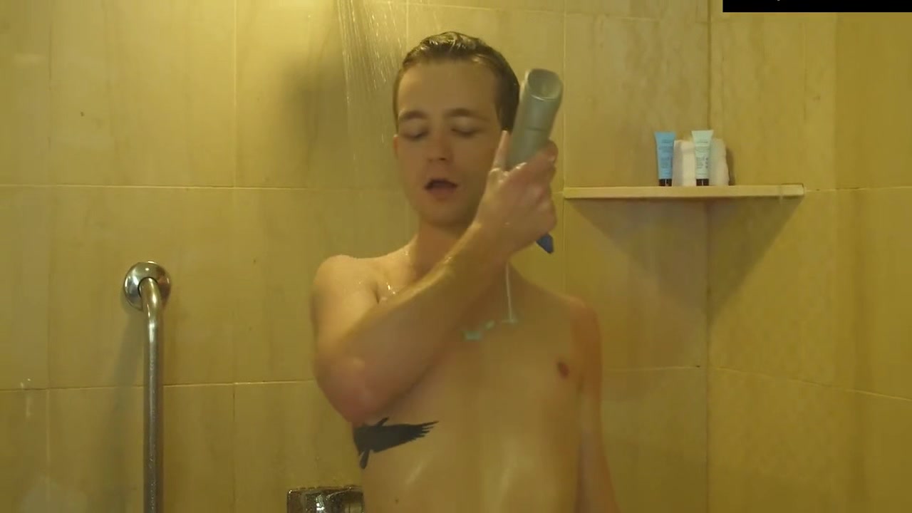 Michael Rams Troys Tight Ass While He Freshens Up In The Shower