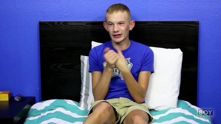 Trey Ryan Sharing And Showing Horny Session Using His Toy