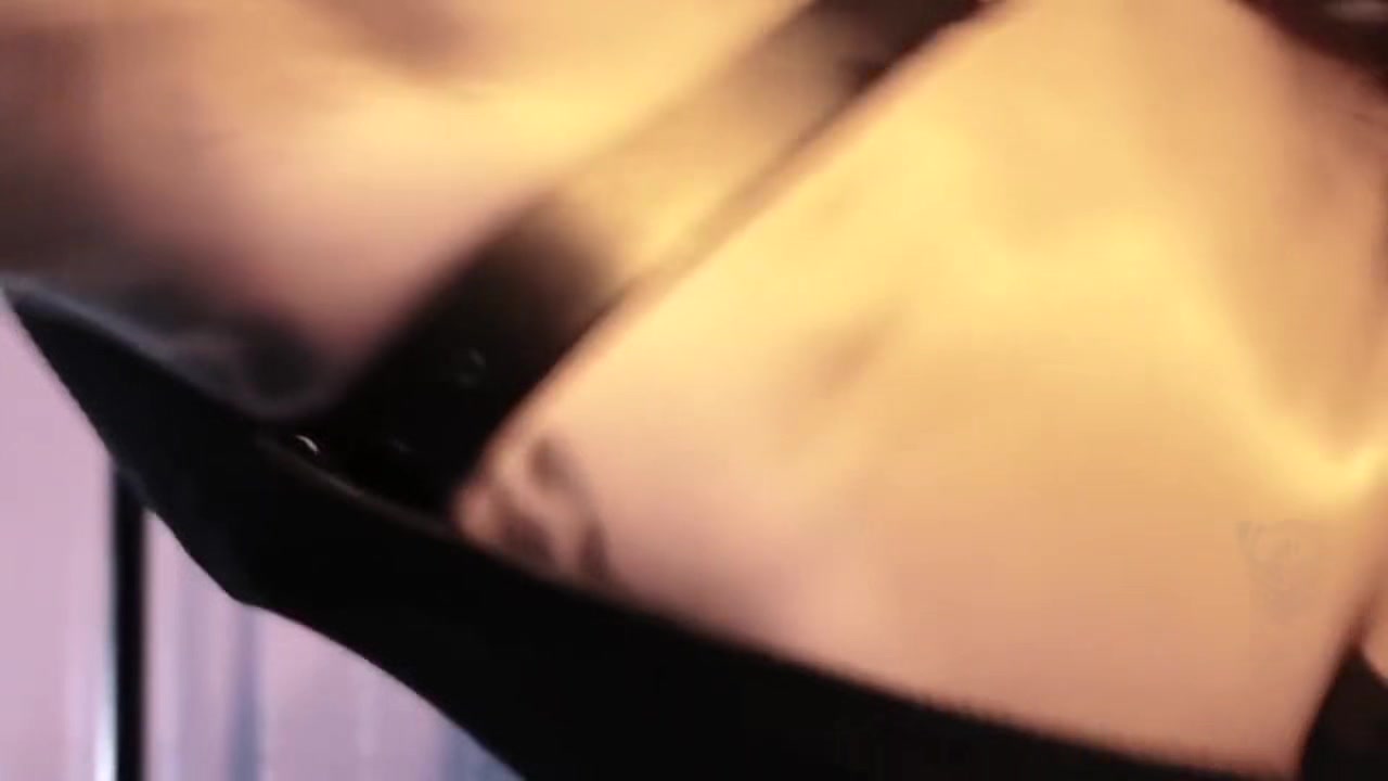 Fort Troff Man Vs Machine: Roman Todd, Pierce Paris, Alpha Wolfe 17 Min