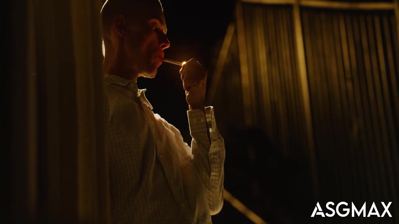 Hoss Kado Sneakily Jerked Off Under Dinner Table, Then Takes Roommates Dick