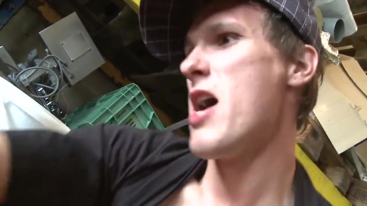 Sniffing Skater Guys Are Horny For Dicks And Asses