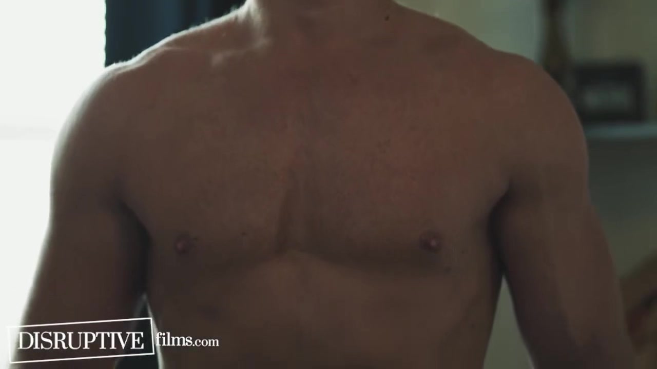 Experienced Lovemaking Worker Teaches Newbie Roommate