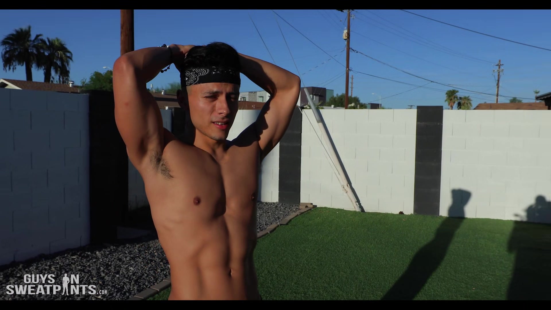 Fabian Florien - GuysInSweatpants