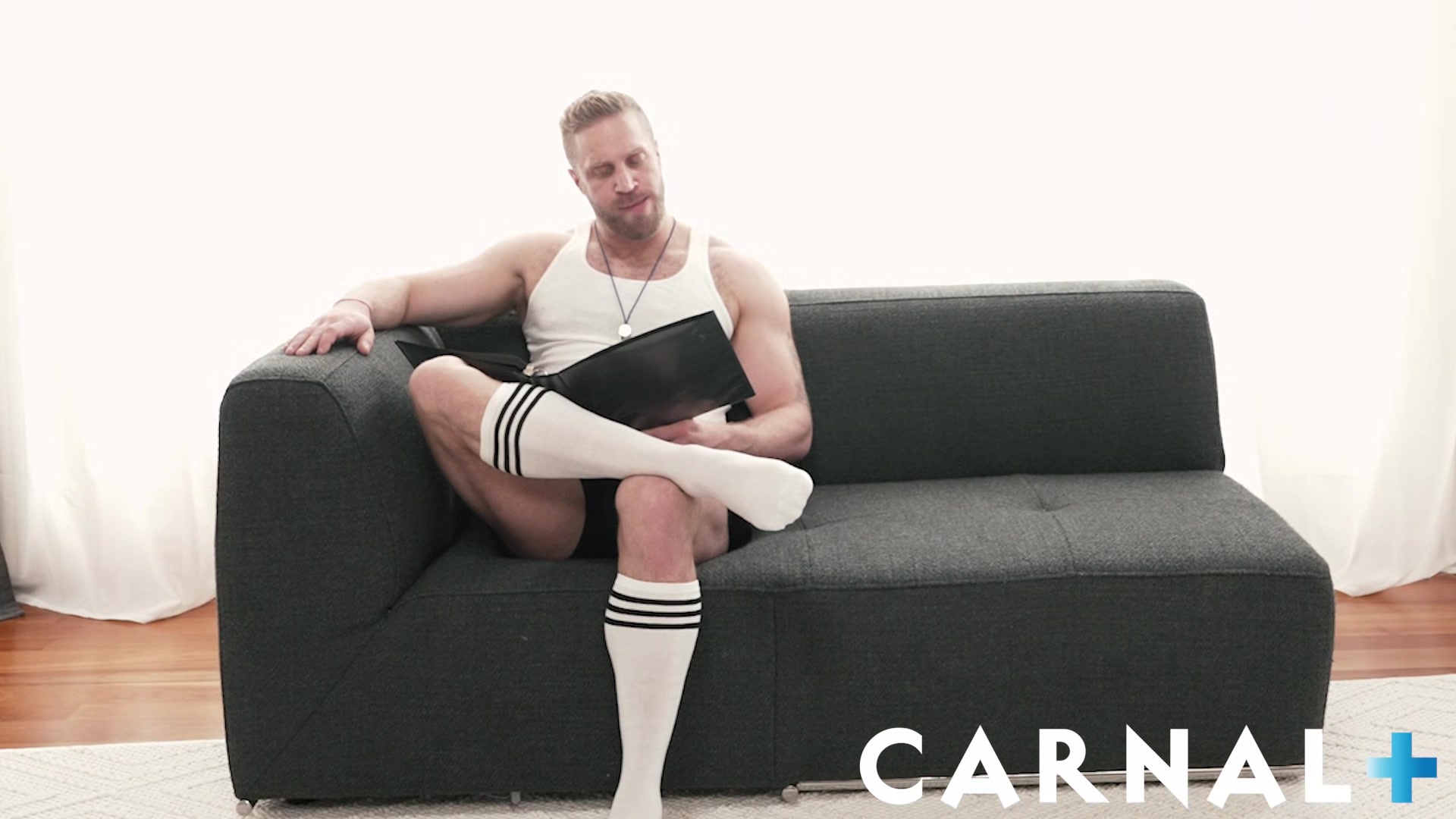 TwinkTop Jock Milo Miles introduces his cock to Coach Tomas ass