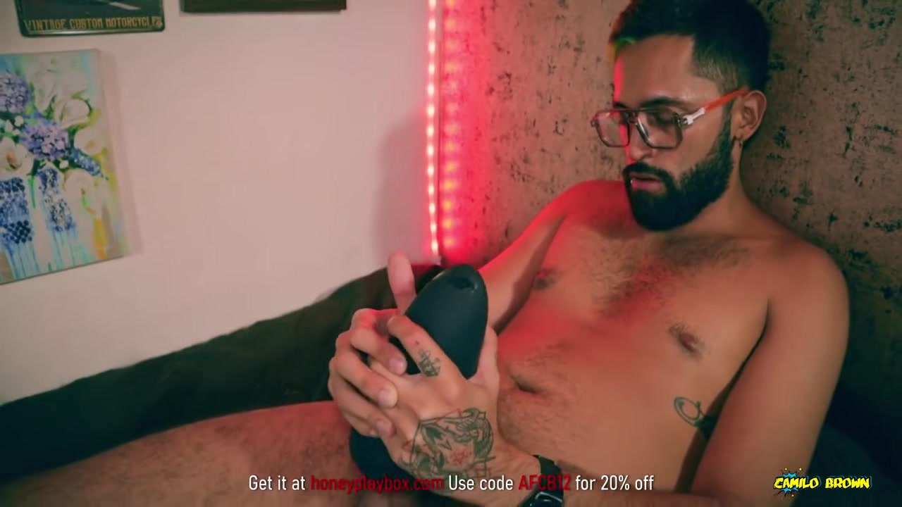 Big Cock Latino Camilo Brown Testing Honeyplaybox Dayo Vibrating, Heating And Clamping Masturbator