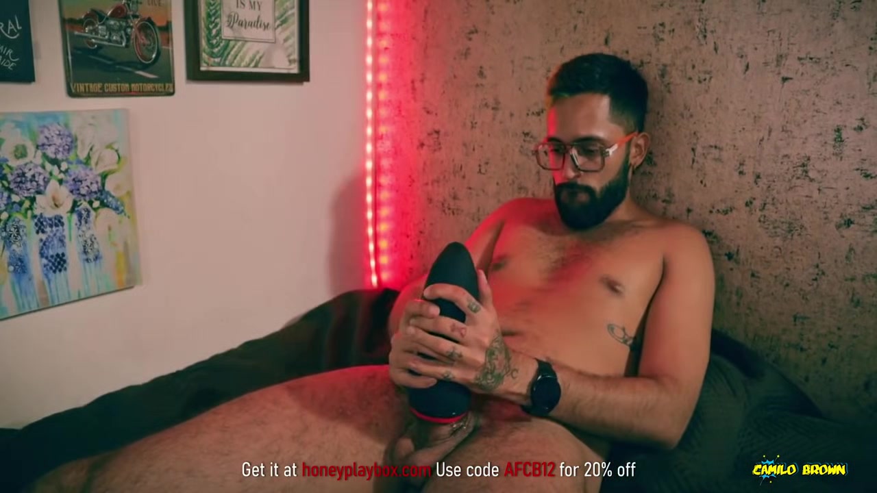 Big Cock Latino Camilo Brown Testing Honeyplaybox Dayo Vibrating, Heating And Clamping Masturbator