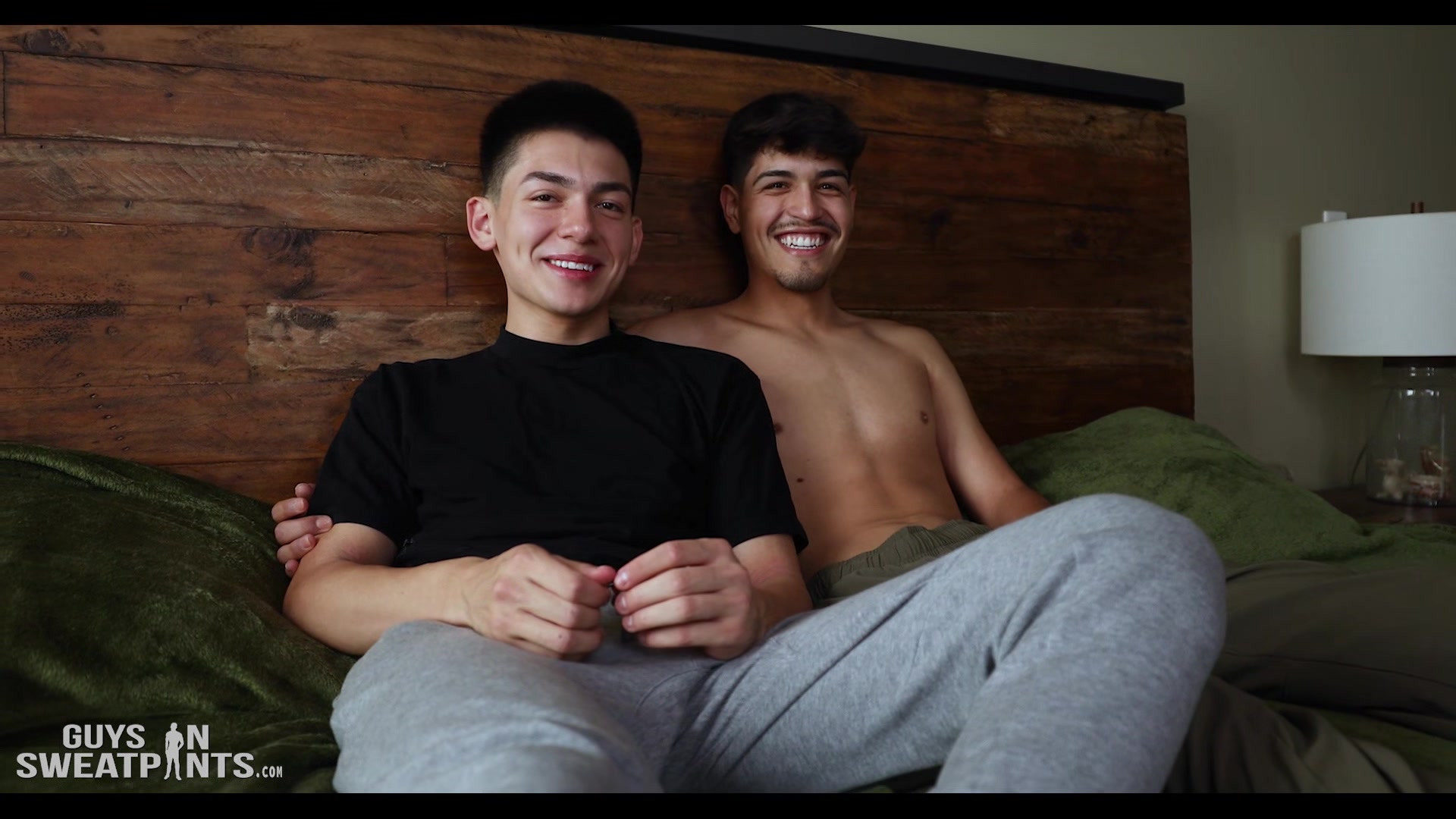 Isaac Pierce - GuysInSweatpants