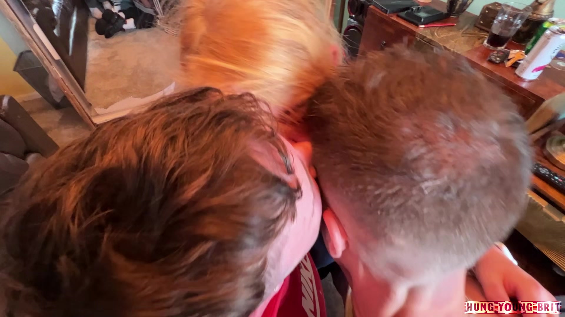 Horny Filthy 3way - HungYoungBrit