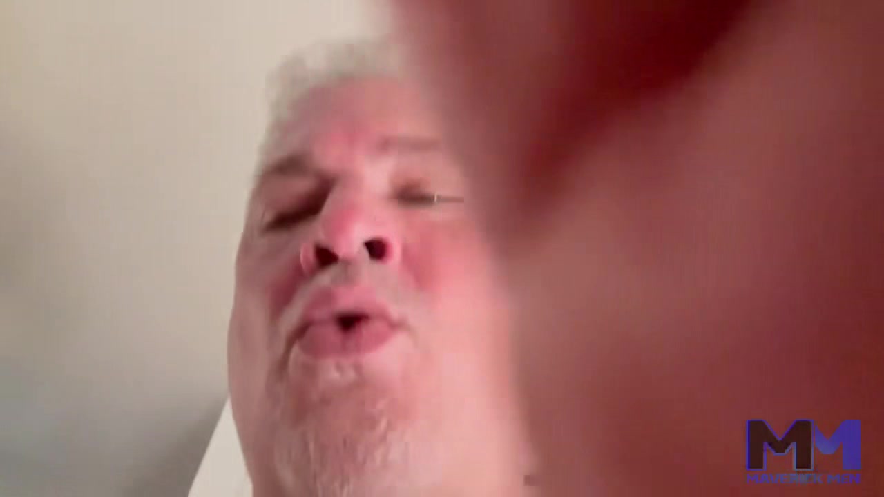 How To Worship Your Man - MaverickMen