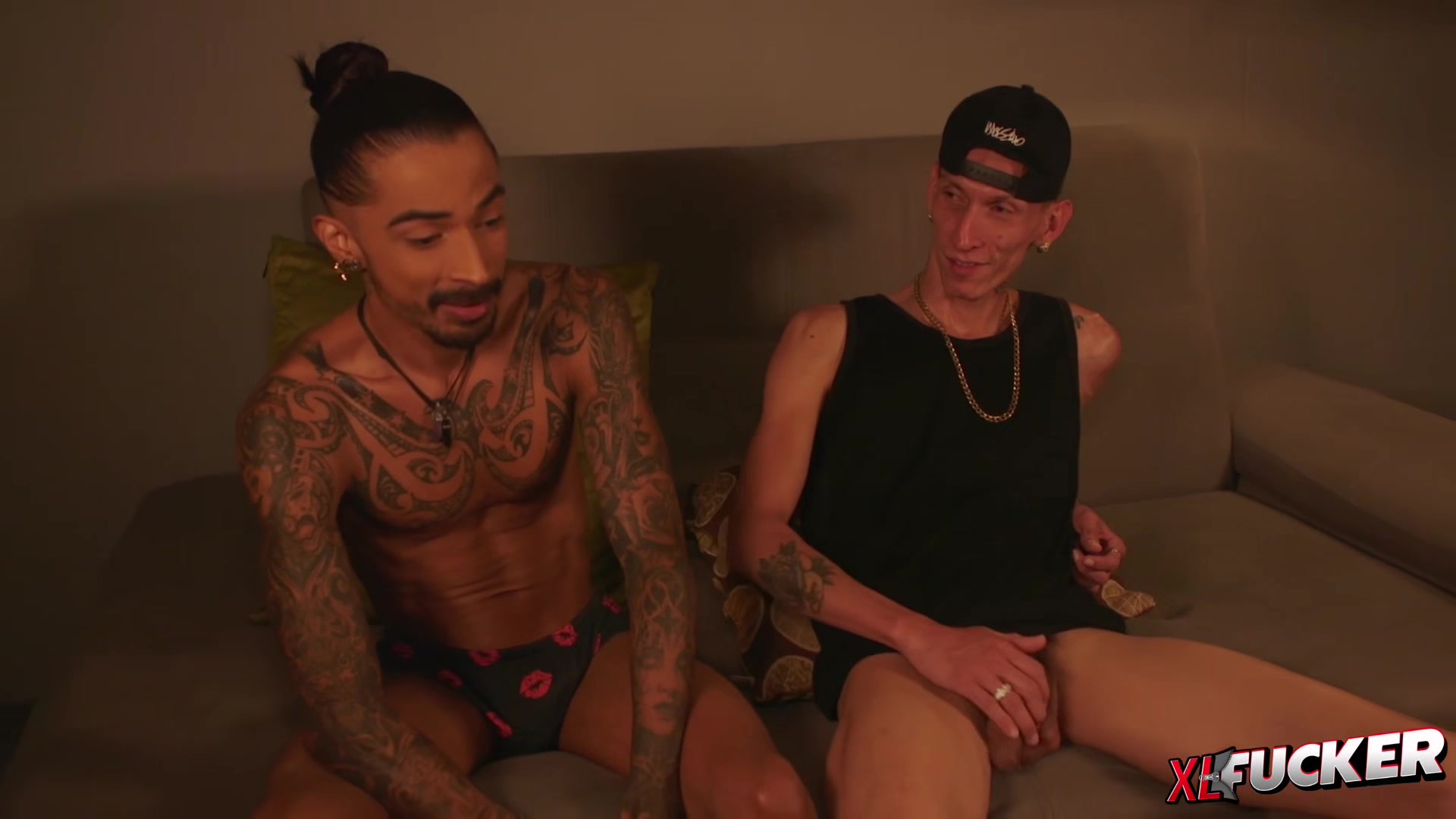 Anaconda Vs Johnny - XLFucker