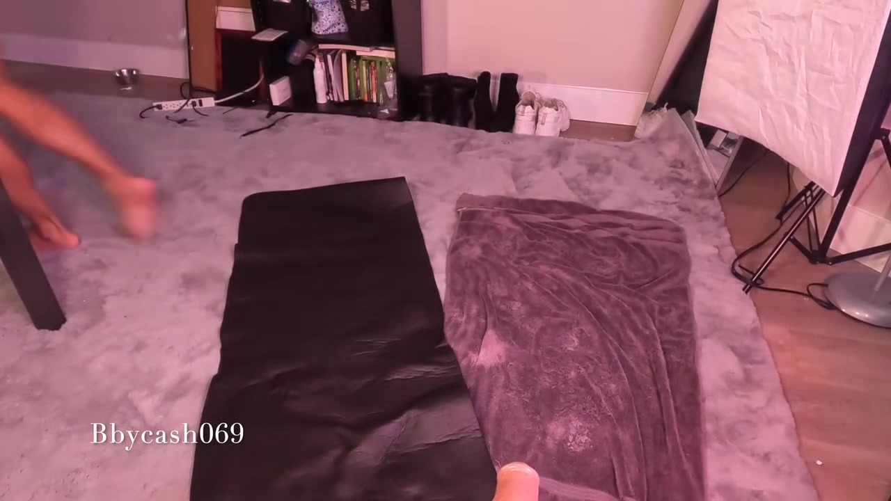 Big Booty Femboy Plays Dressup (custom)