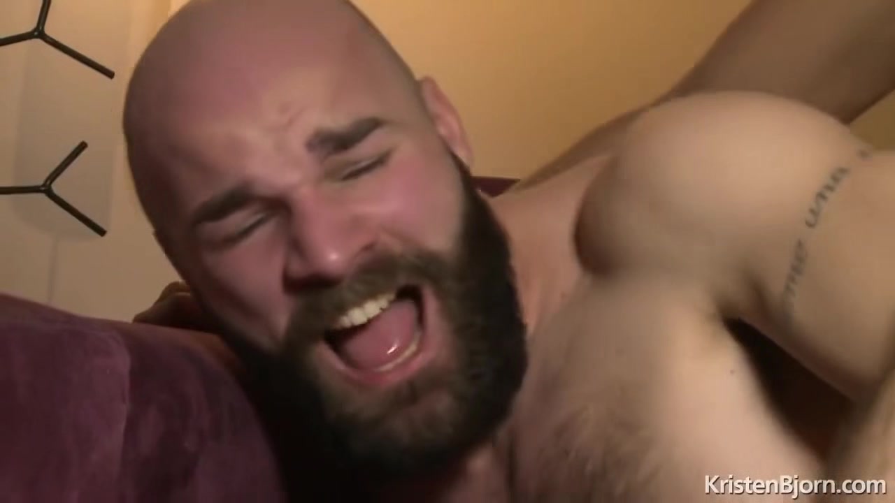 F*cking On The Couch