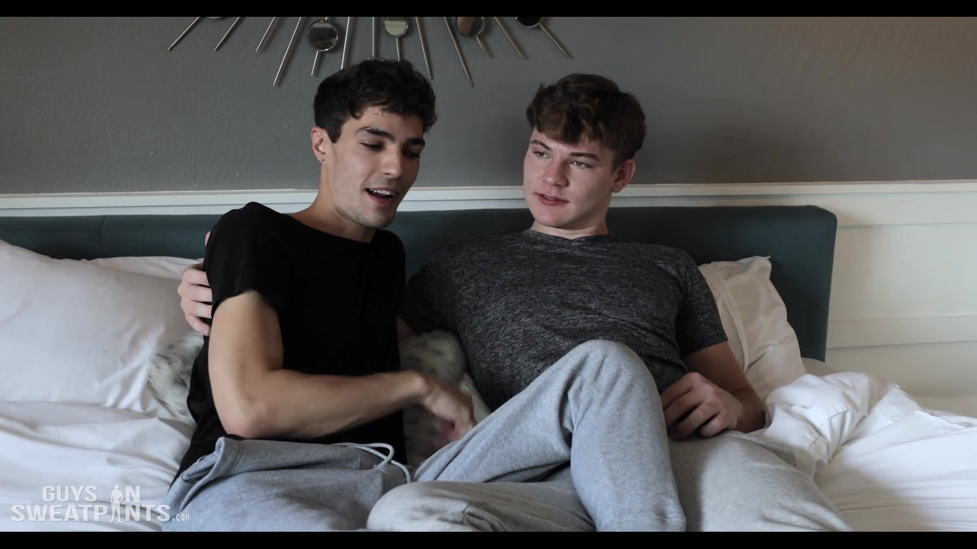 Oliver Jacob - GuysInSweatpants