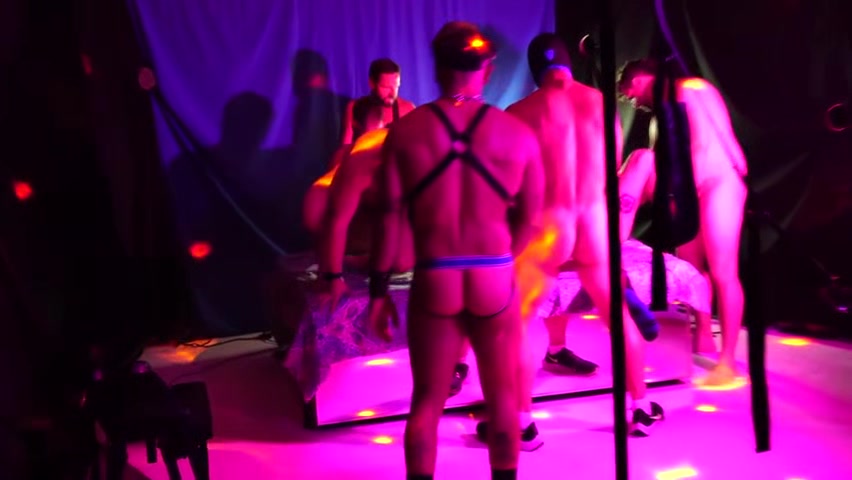Peep Show Part05 - PrivatePlaygroundXXX