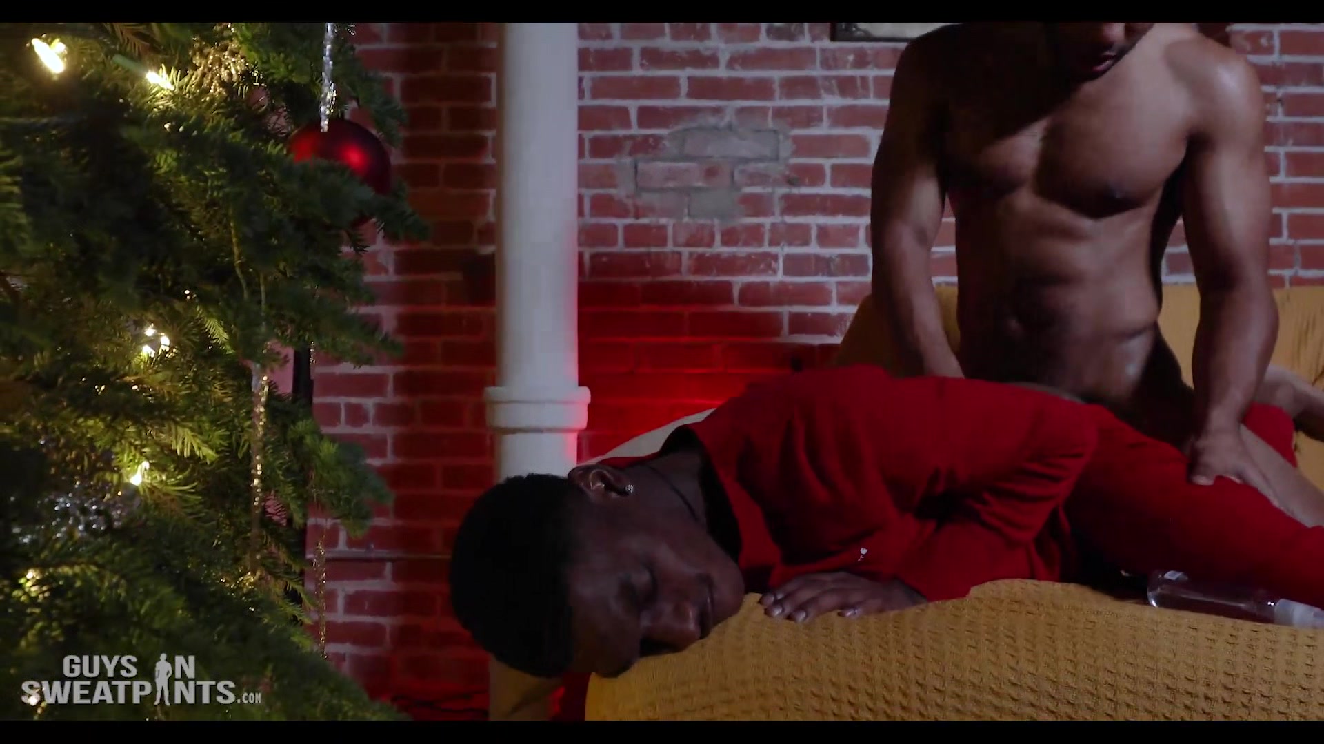 GuysInSweatpants Video - GuysInSweatpants