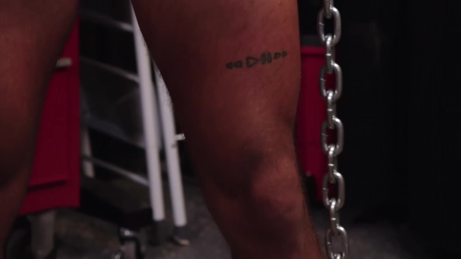 Dom Isaac X Whipped Zac Snow Hard While He Tease His Boner