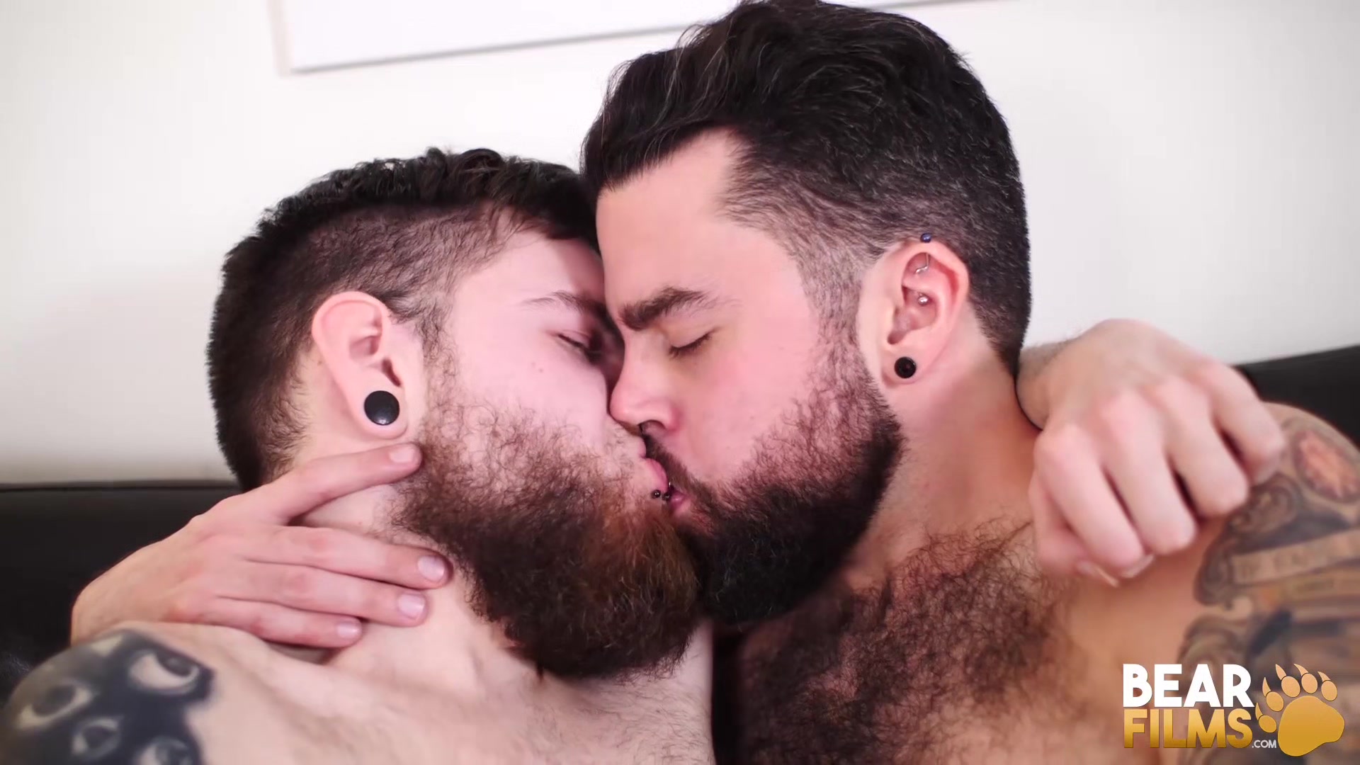 BEARFILMS Claudio White Fucked Tony Rivers After Mutual BJ