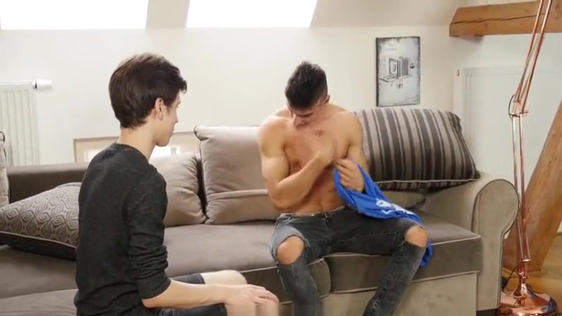 Boyfun - Jared Shaw Barebacks Twink Devin Lewis