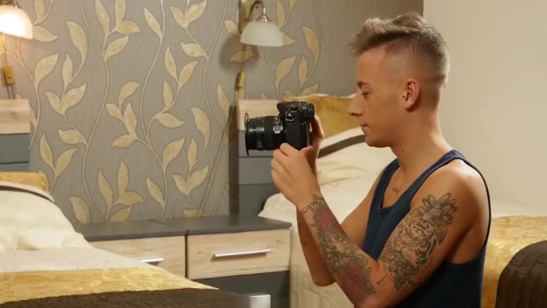 Boyfun - David Sky Bareback Fucks Twink Richard Hicks