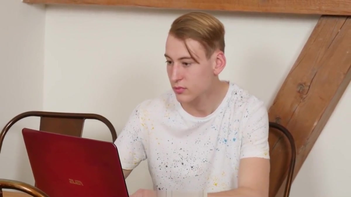 Boyfun - Ripped Jared Shaw Barebacks Twink Casper Ivarsson