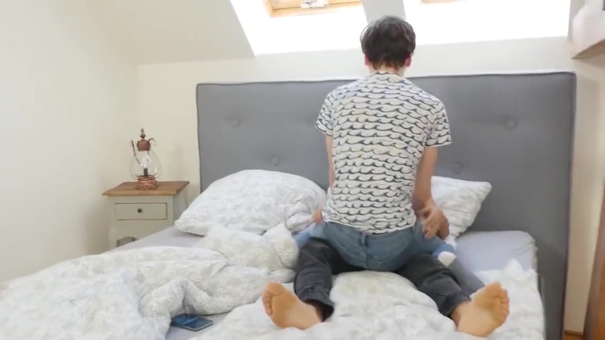 Boyfun - Devin Lewis Fucked Bareback By Jake Olsen