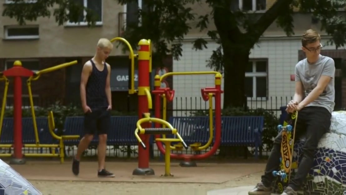 Boyfun - Two Twinks Fuck After Meeting At Skate Park