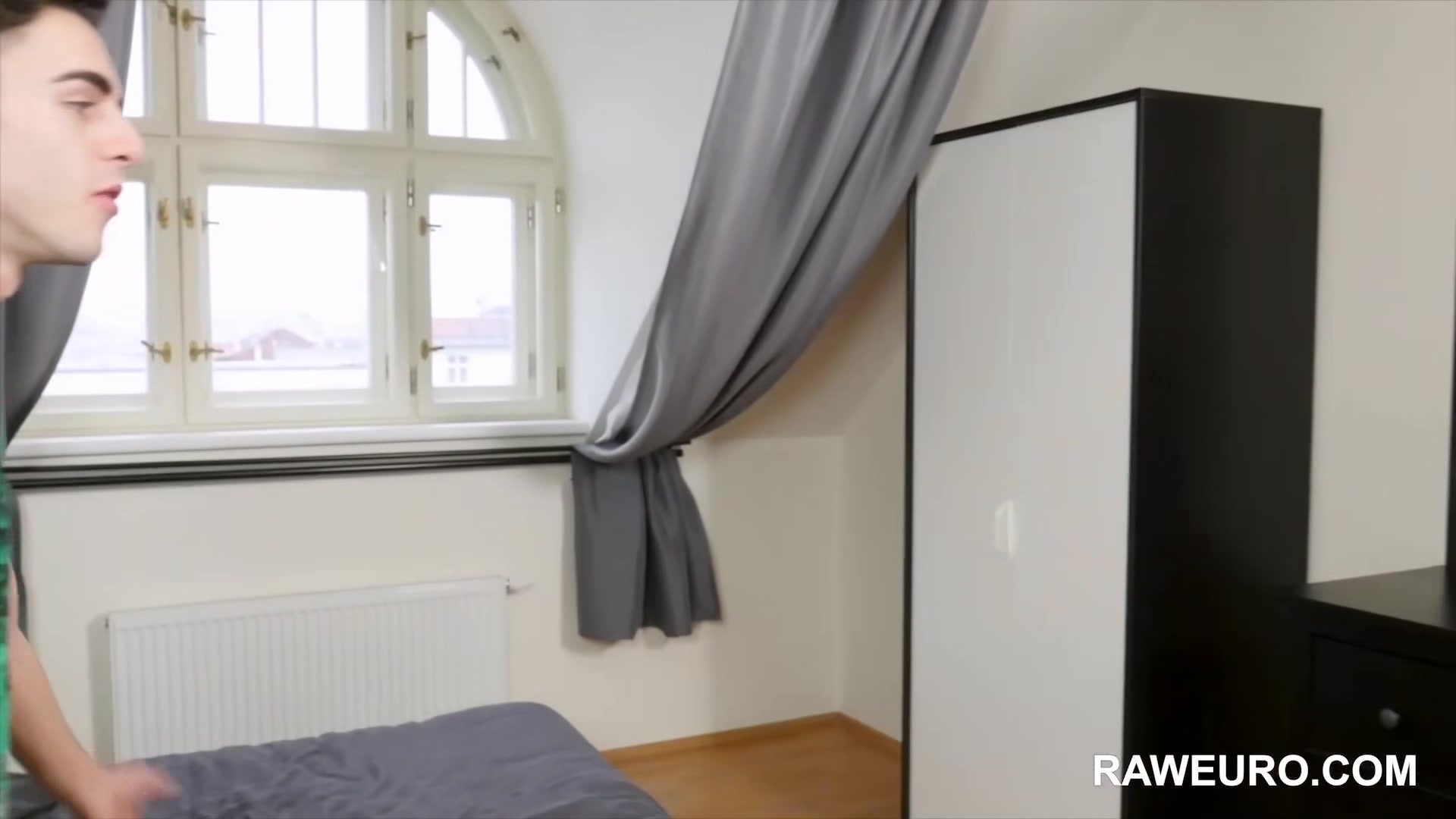 Let’s stay in! Twinks Casper Ivarsson & Jesse Evans for RAWeuro