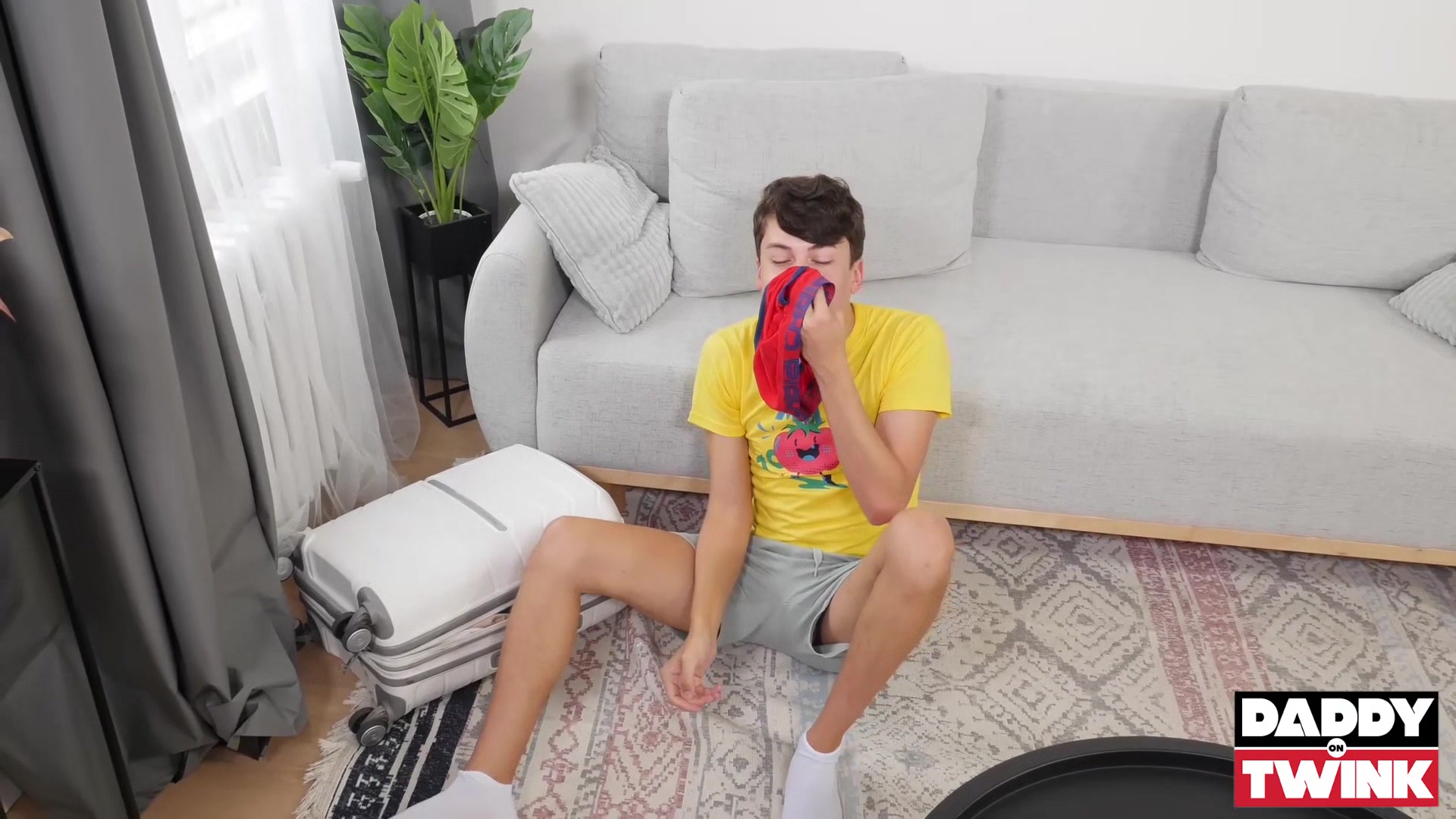 DADDYONTWINK Horny Danny Bianchi Fucked Old Cris Denny