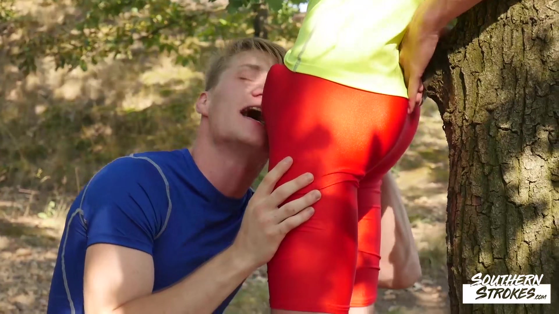 SOUTHERNSTROKES Beno Eker Barebacks Robbie Dane Outdoor