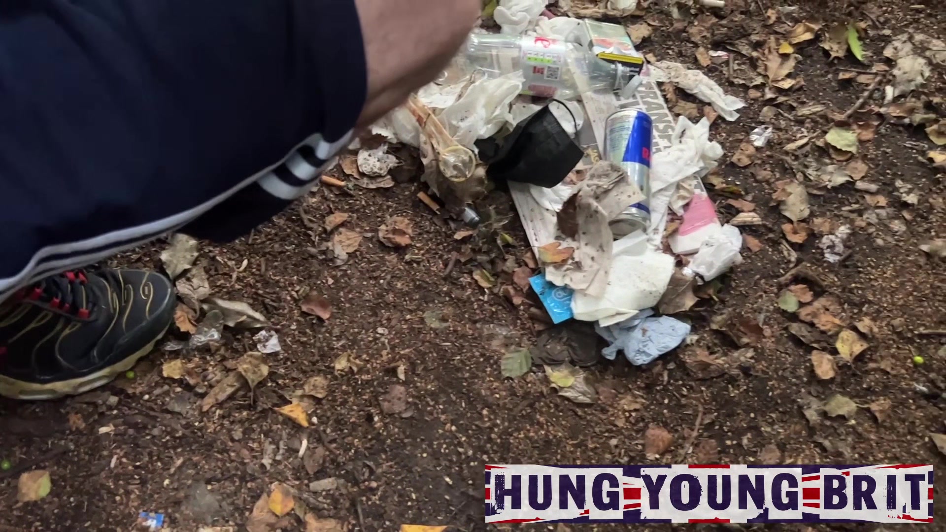 Condom Fisinhing - HungYoungBrit