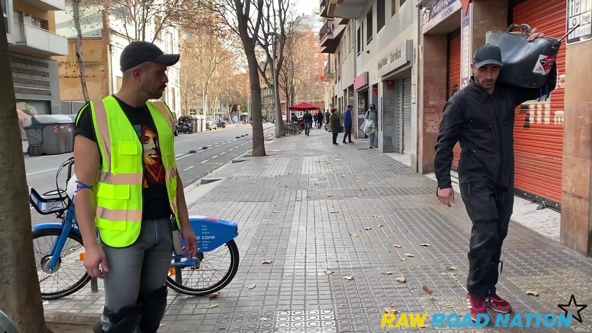 Builders Cruising - RawRoadNation