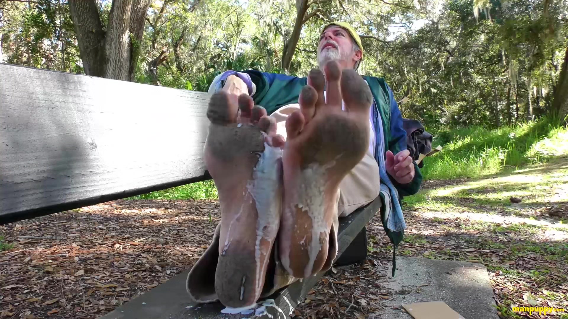 Richard Lennox Lets You Experience Foot Fetish In The Park