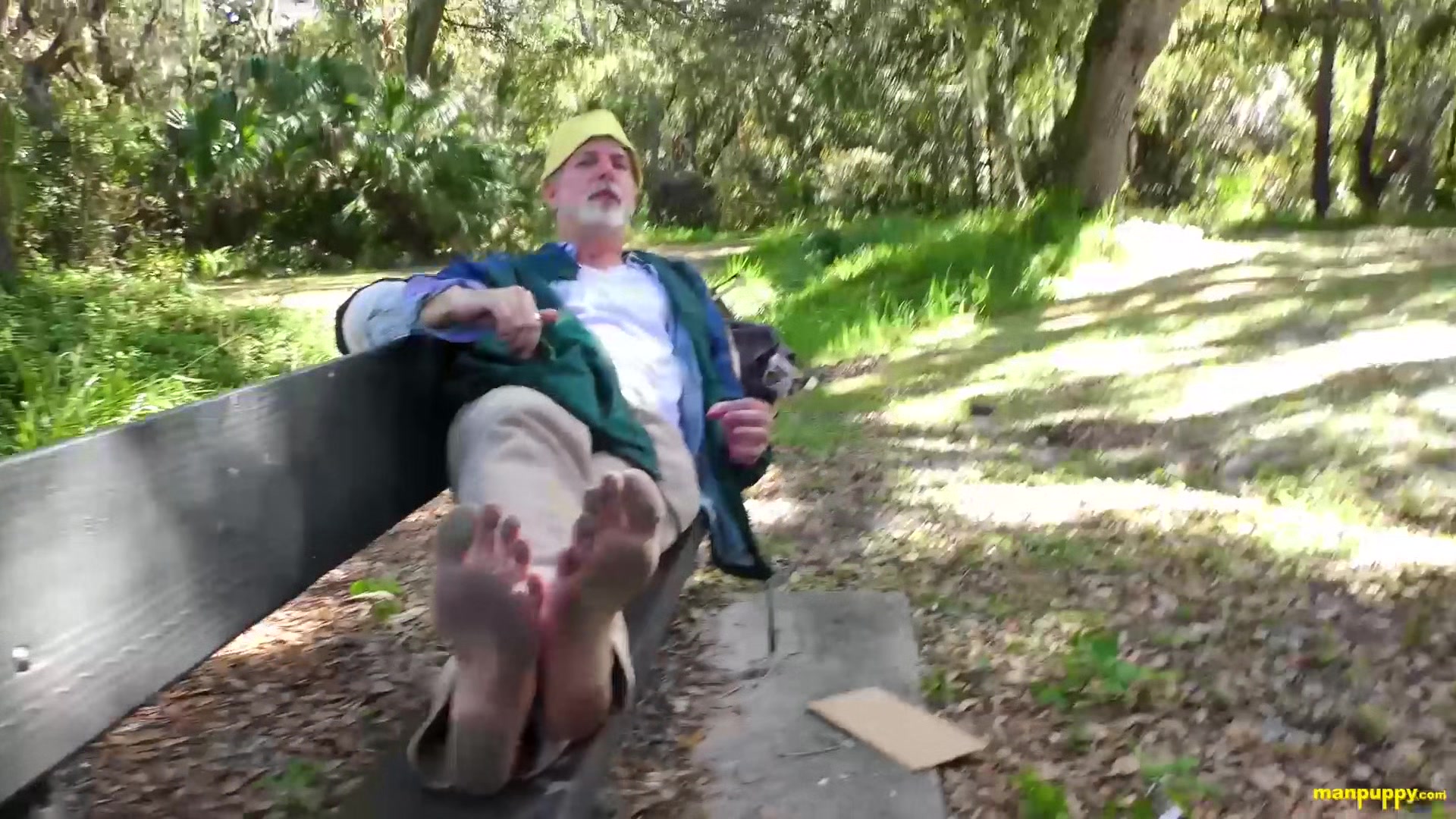 Richard Lennox Lets You Experience Foot Fetish In The Park