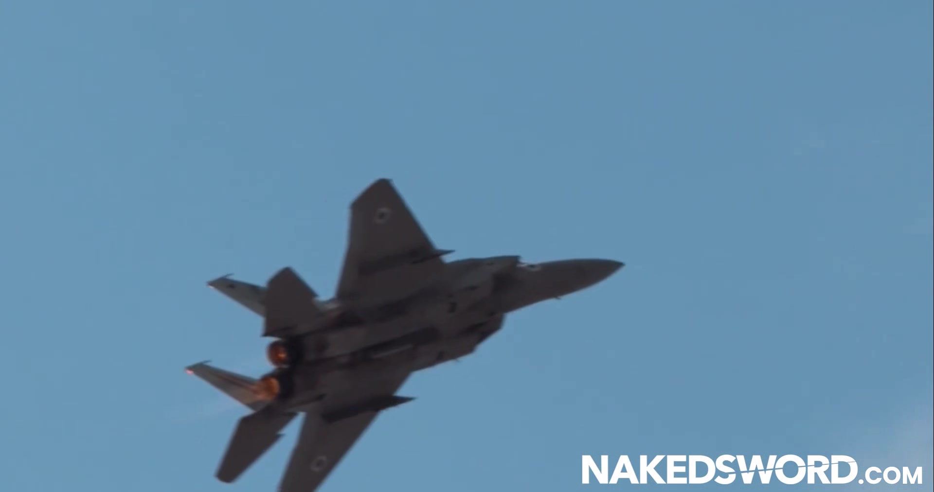 NAKEDSWORD Pilot Sean Xavier Dicked Down Boyfriend Sage Roux