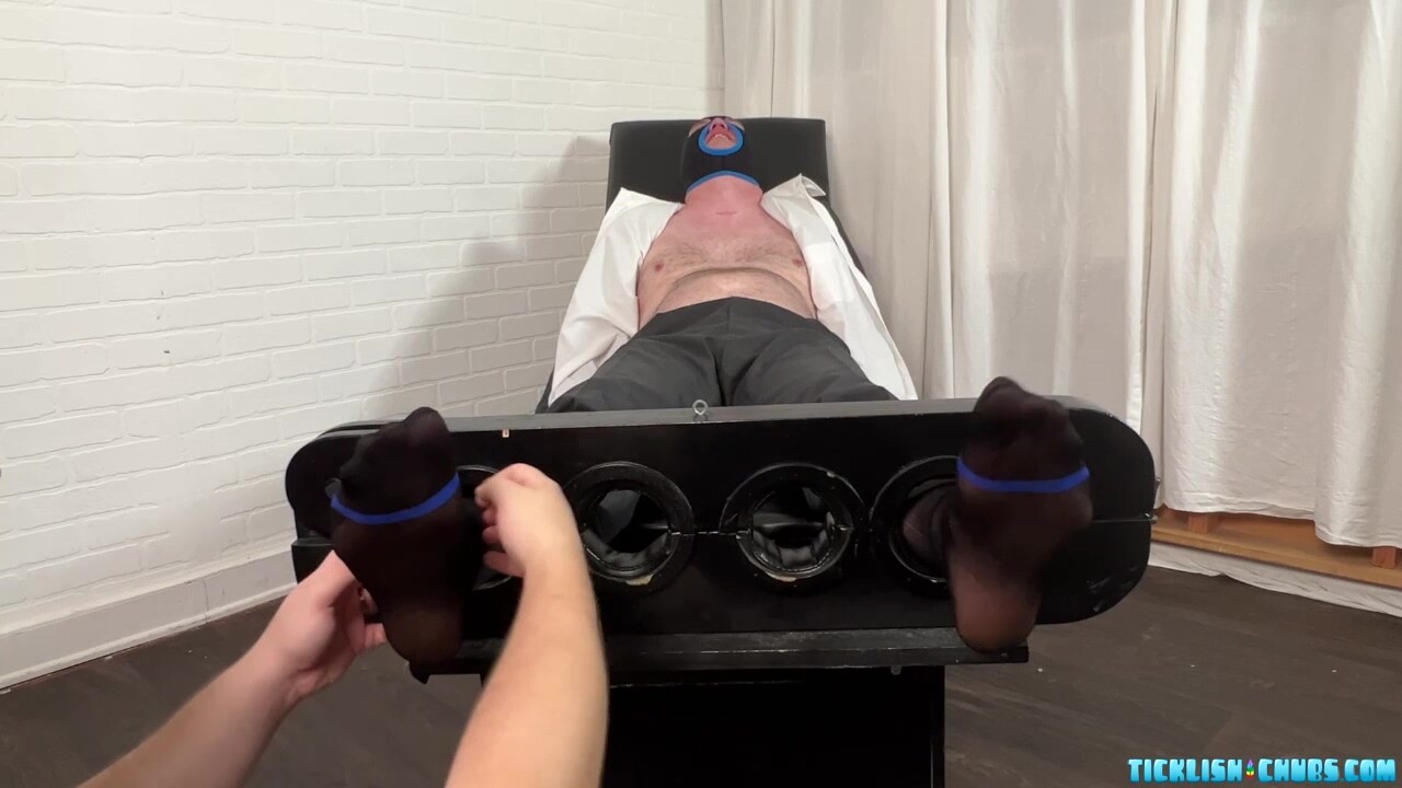 Bear Matt Enjoys His Ticklish Session With Sub John Spencer