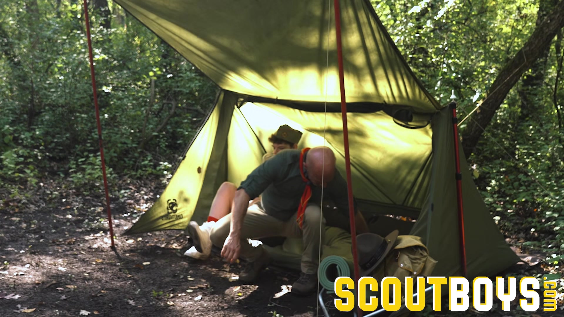 ScoutBoys Horny hung DILF Ace Banner barebacks cute scout in forest