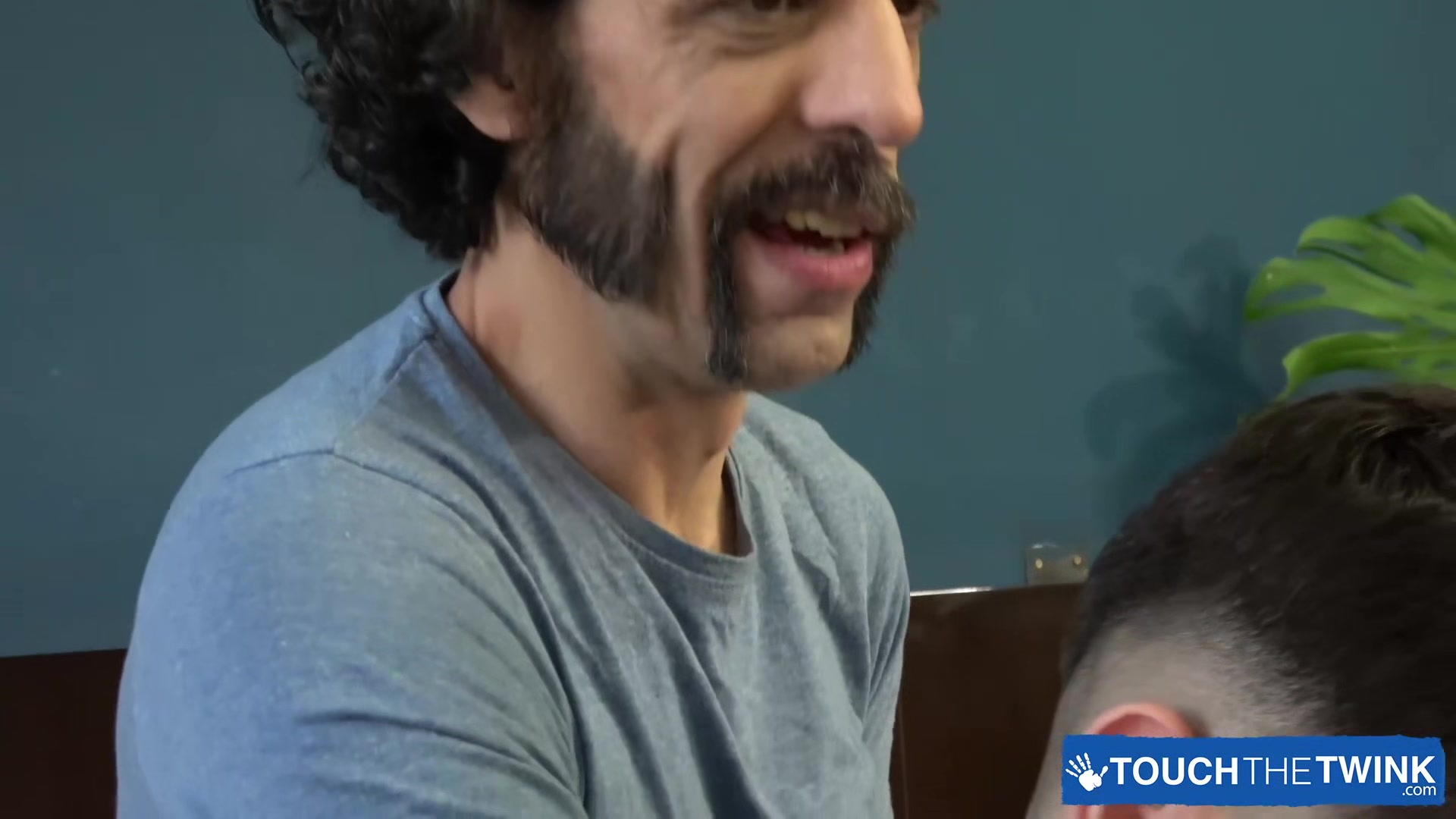 Joris Leonard Blows Bautista Nores Huge Cock After Rimjob