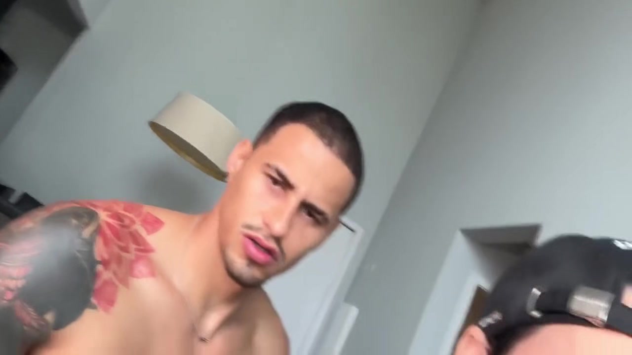 Boy Me Viu Na Academia E Me Convidou Pra Uma Putaria. Como Nao Rejeito Cuzinho, Fodi Ele Gostoso.parte I 12 Min