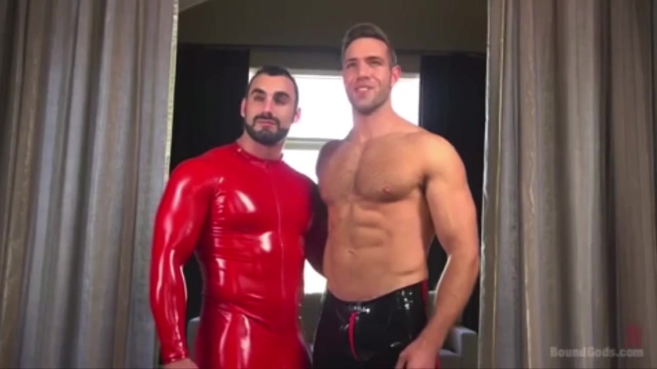 Hunks In Latex And Bondage